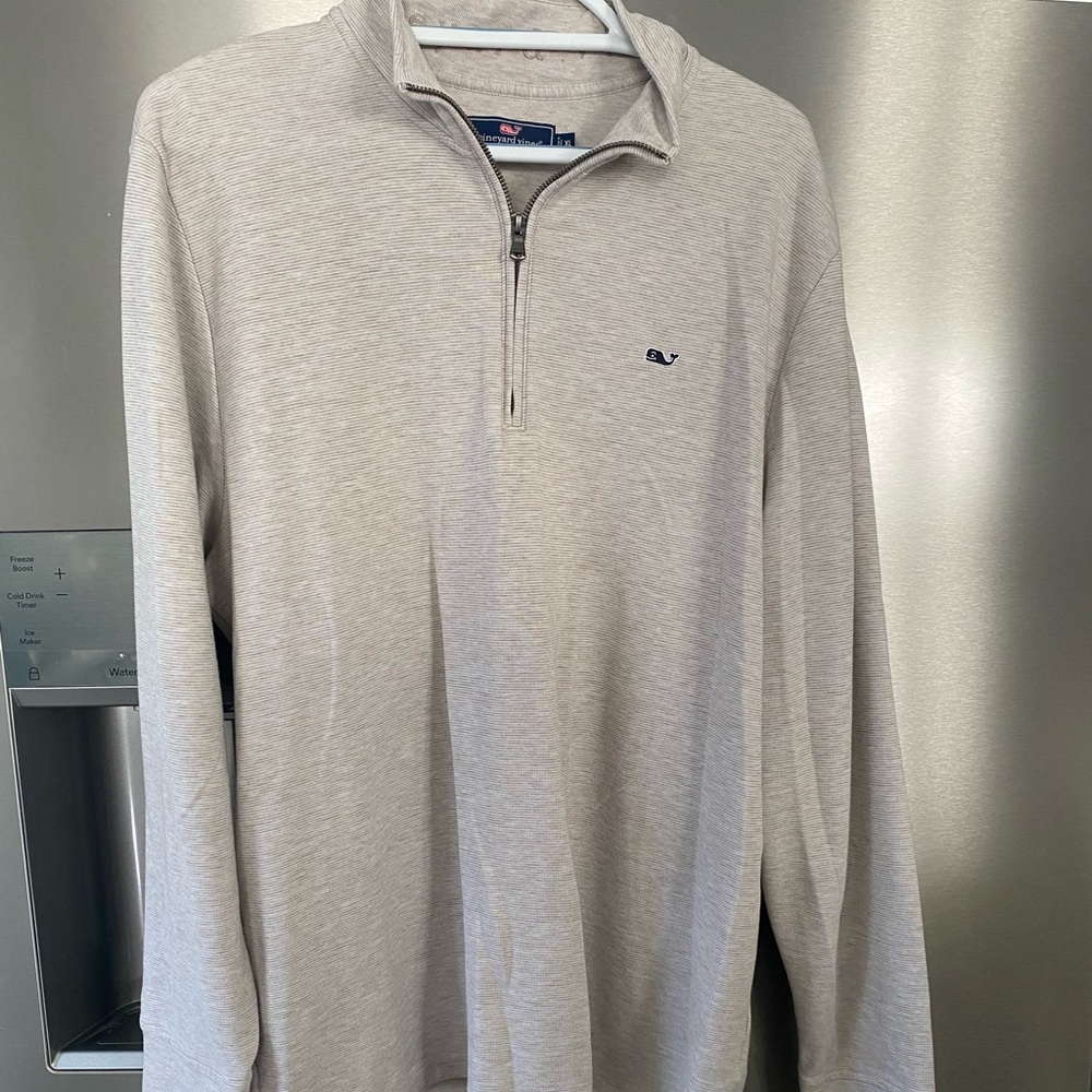 Men’s Vineyard Vines quarter zip pullover.